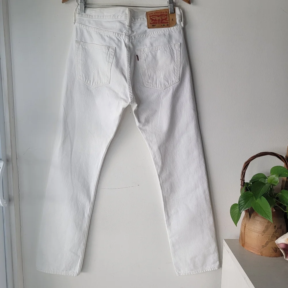 Levi's Straight Jeans in White